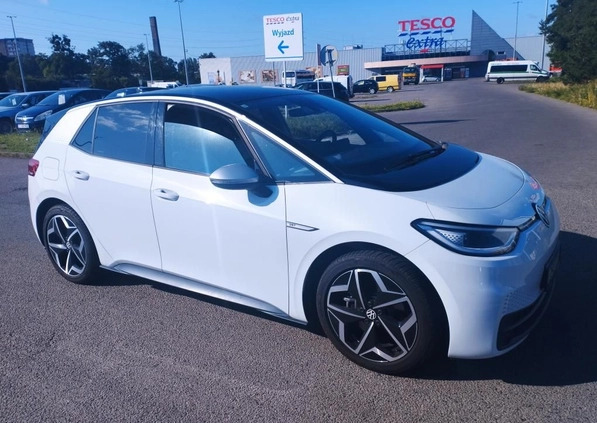 Volkswagen ID.3 cena 119000 przebieg: 34000, rok produkcji 2020 z Łomianki małe 497